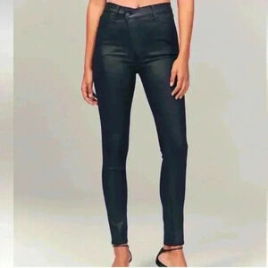 Abercrombie & Fitch The Super Skinny Ankle High Rise Black Faux Leather Size 35